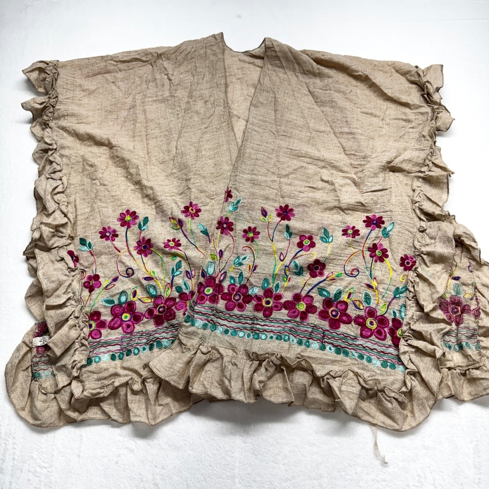 Unbranded Boho Floral Embroidered Poncho Shrug Womens Size OS‎ Tan Cotton Blend